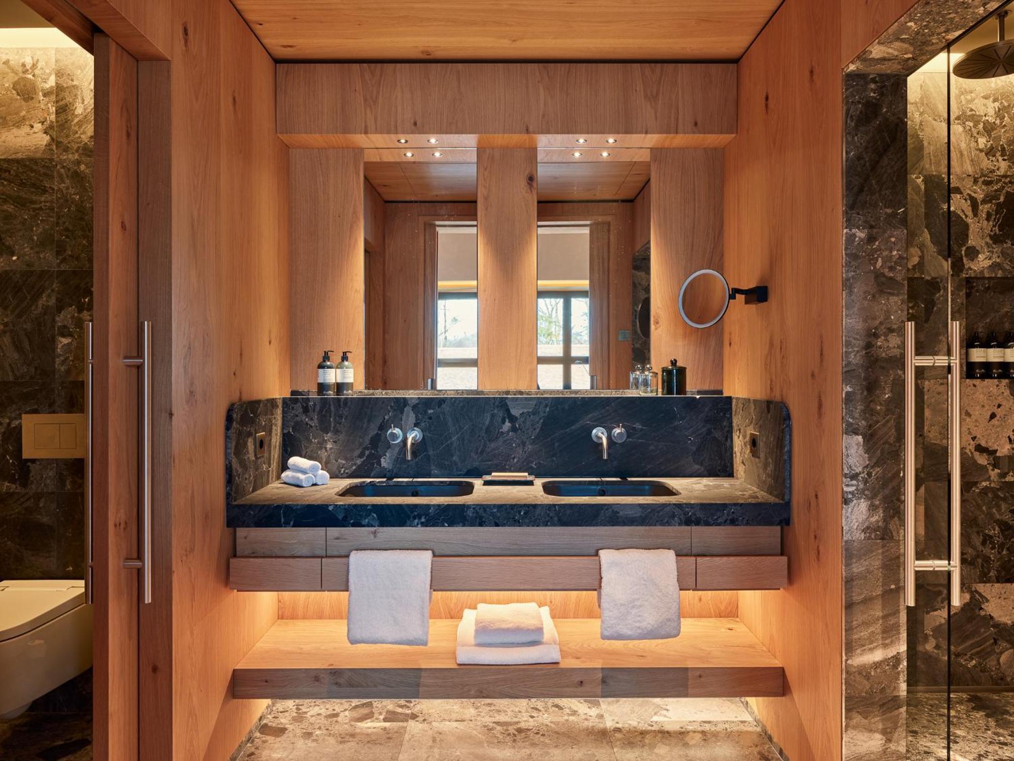 Chiemgauhof Lakeside Retreat 우베르시 외부 사진